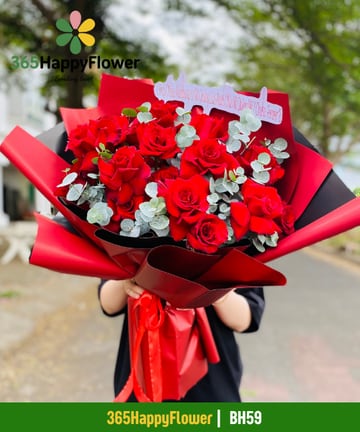 Bó hoa hồng đỏ phối lá bạc đô la gói giấy đỏ đen BH59