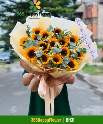 Bó hoa hướng dương phối cúc họa mi tặng tốt nghiệp BH31