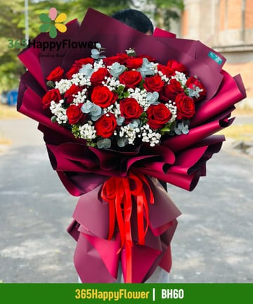 Bó hoa hồng đỏ phối baby gói giấy đỏ đô tặng Valentine BH60