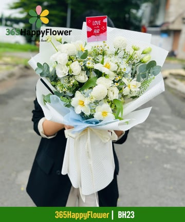 Bó hoa tone trắng hồng trắng cúc pingpong và tulip BH23