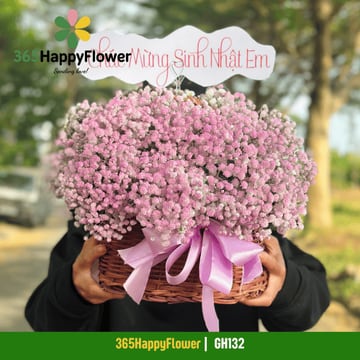 Giỏ hoa baby hồng phủ kín giỏ mây dáng ngang GH132