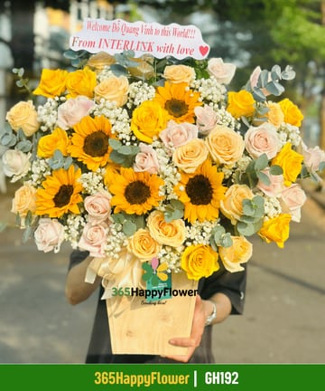 Hộp gỗ thông hoa hướng dương hồng vàng hồng kem GH192