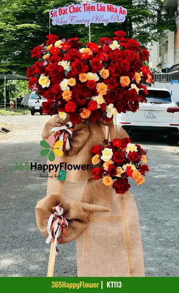 Kệ Hoa Tươi Đẹp Mắt – KT113