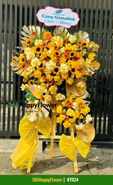 Kệ Hoa Tươi Tặng Cửa hàng – KT024