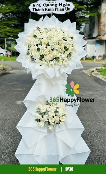 Kệ hoa viếng 2 tầng hồng trắng kem bọc giấy trắng HV38