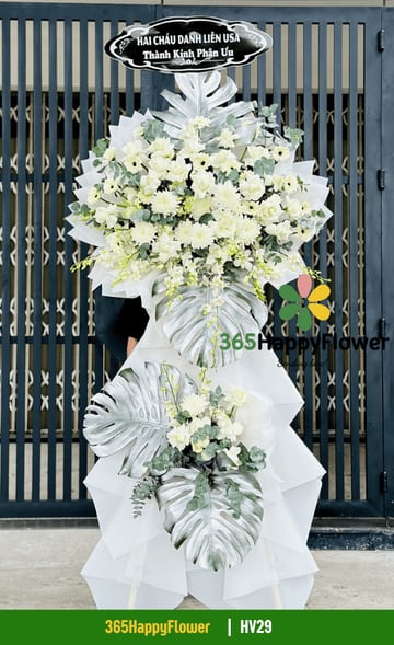 Kệ hoa viếng 2 tầng cúc mẫu đơn trắng lá monstera bạc HV29