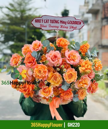 Giỏ hoa cầm tay hồng cam cháy phối cúc họa mi GH220