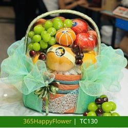 Giỏ trái cây nho xanh táo đỏ cam lê nho đen lưới xanh mint TC130