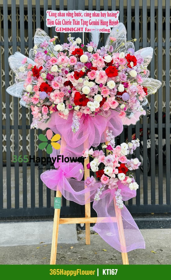 Kệ Hoa Tươi Kiểu Mới