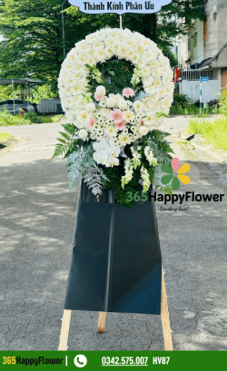 Vòng Hoa Chia Buồn Hiện Đại