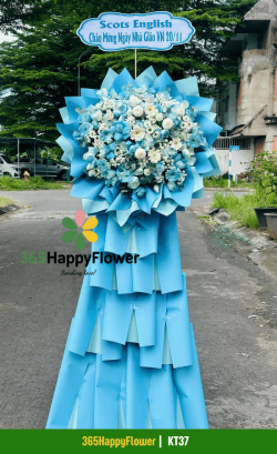 Kệ Hoa Tặng Cửa Hàng